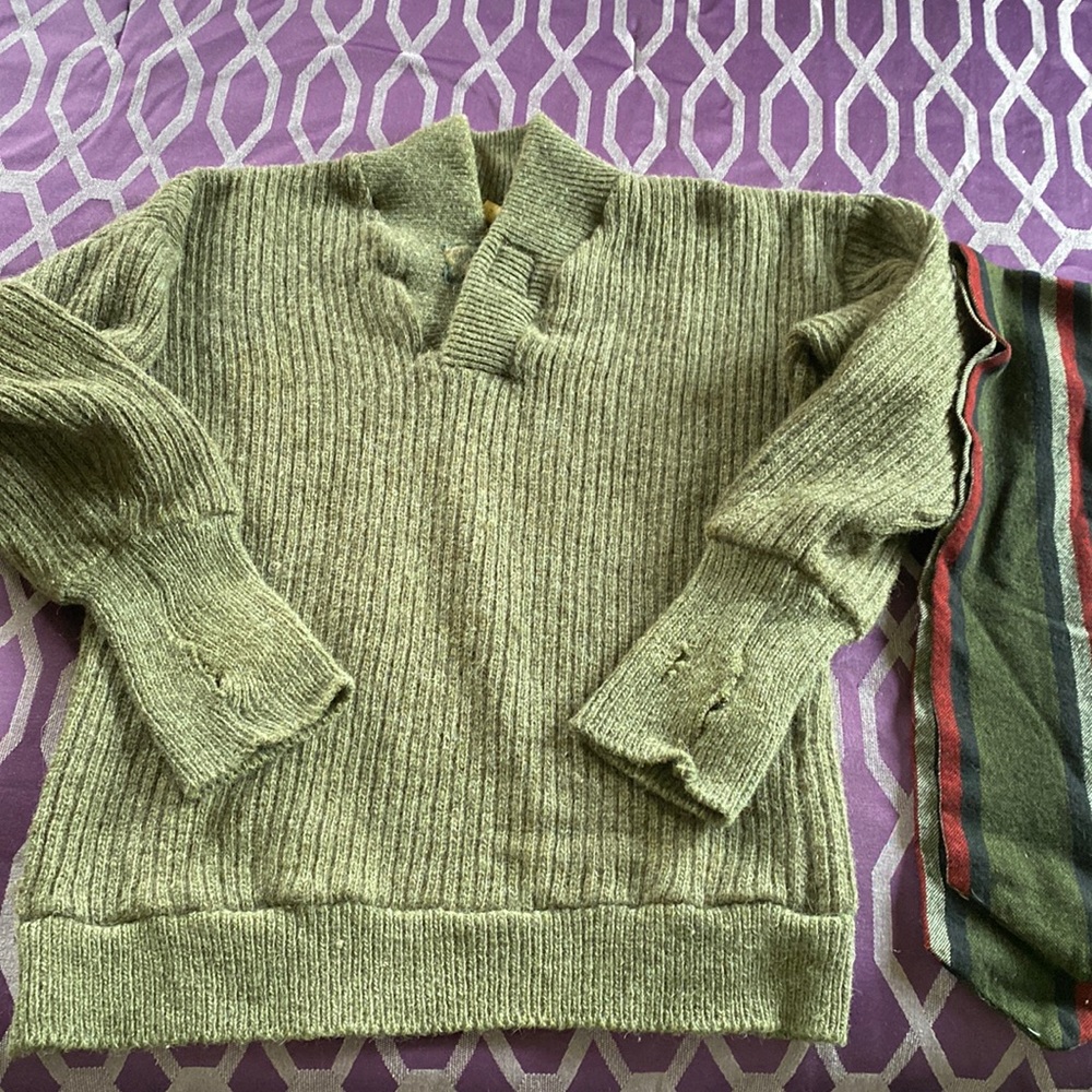 VTG Military sweater and scarf szL?